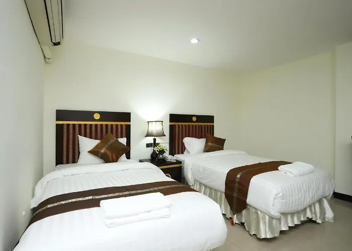 Hotel Lucky Palace 3*